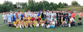 Podziękowania w imieniu Towarzystwa Polsko-Rumuńskie w Krakowie, Klub Kornet Drum Bun i wszyscy uczestnicy turnieju piłkarskiego